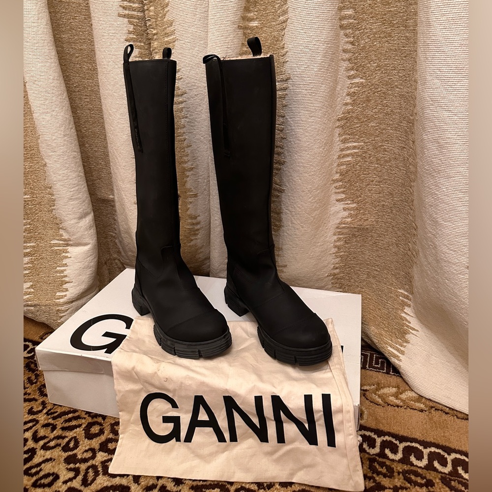 Ganni Black Knee-High Chunky Sole Boots